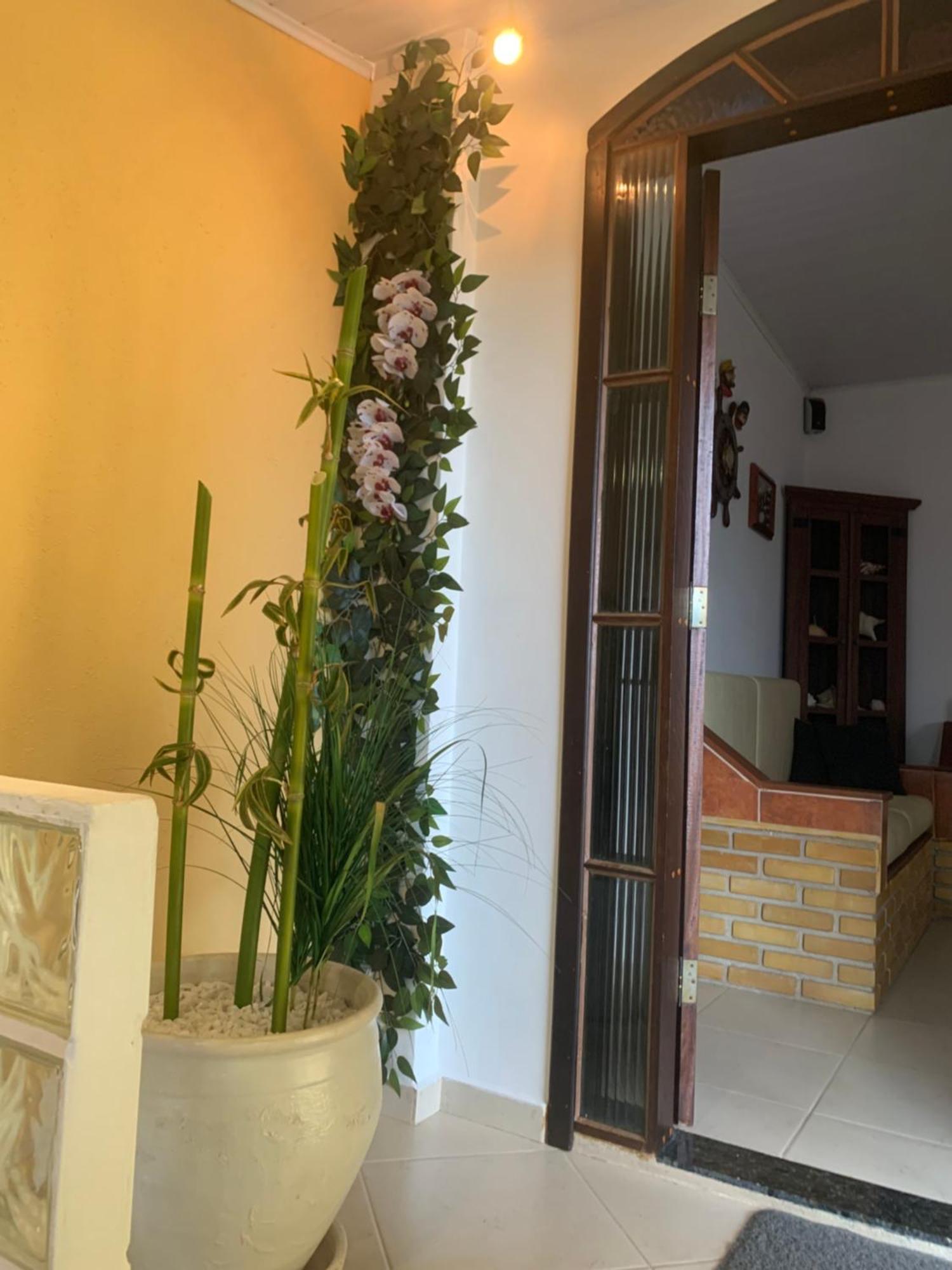 Casa Em Ilhabela - Proxima A Praia Do Curral エクステリア 写真